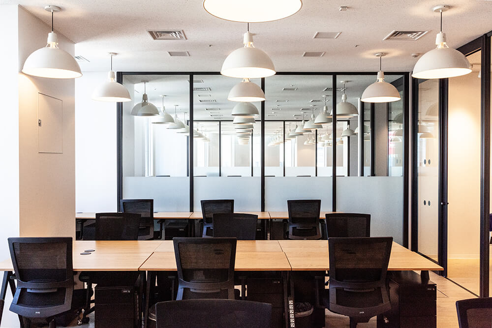 fundbook大阪支社