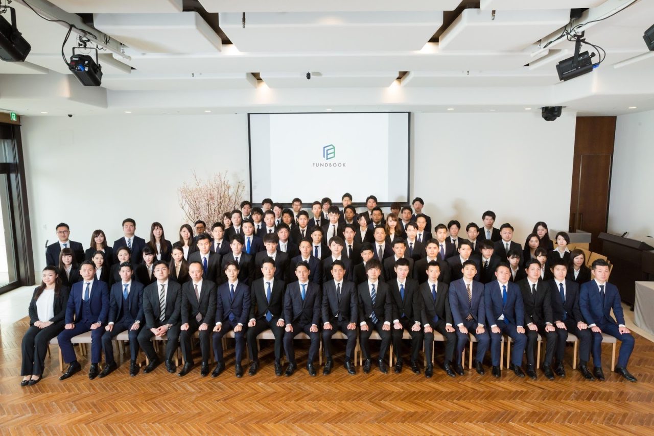 「 2018 年度 株式会社FUNDBOOK 入社式」を執り行いました