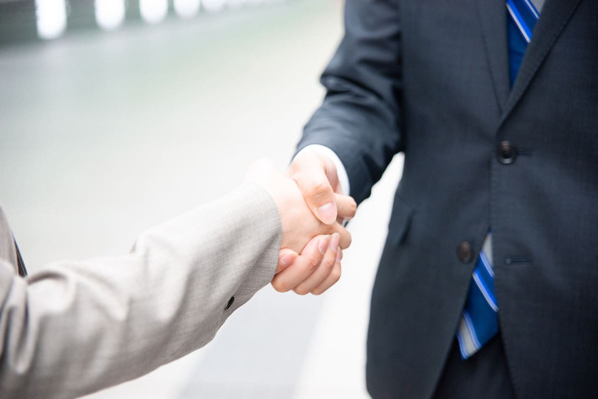 営業譲渡とは？事業譲渡との違いやメリット・デメリット