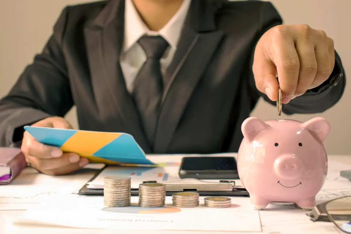 M&A後の退職金は？手法・役職別の取扱いと節税につながるスキーム、注意点を解説
