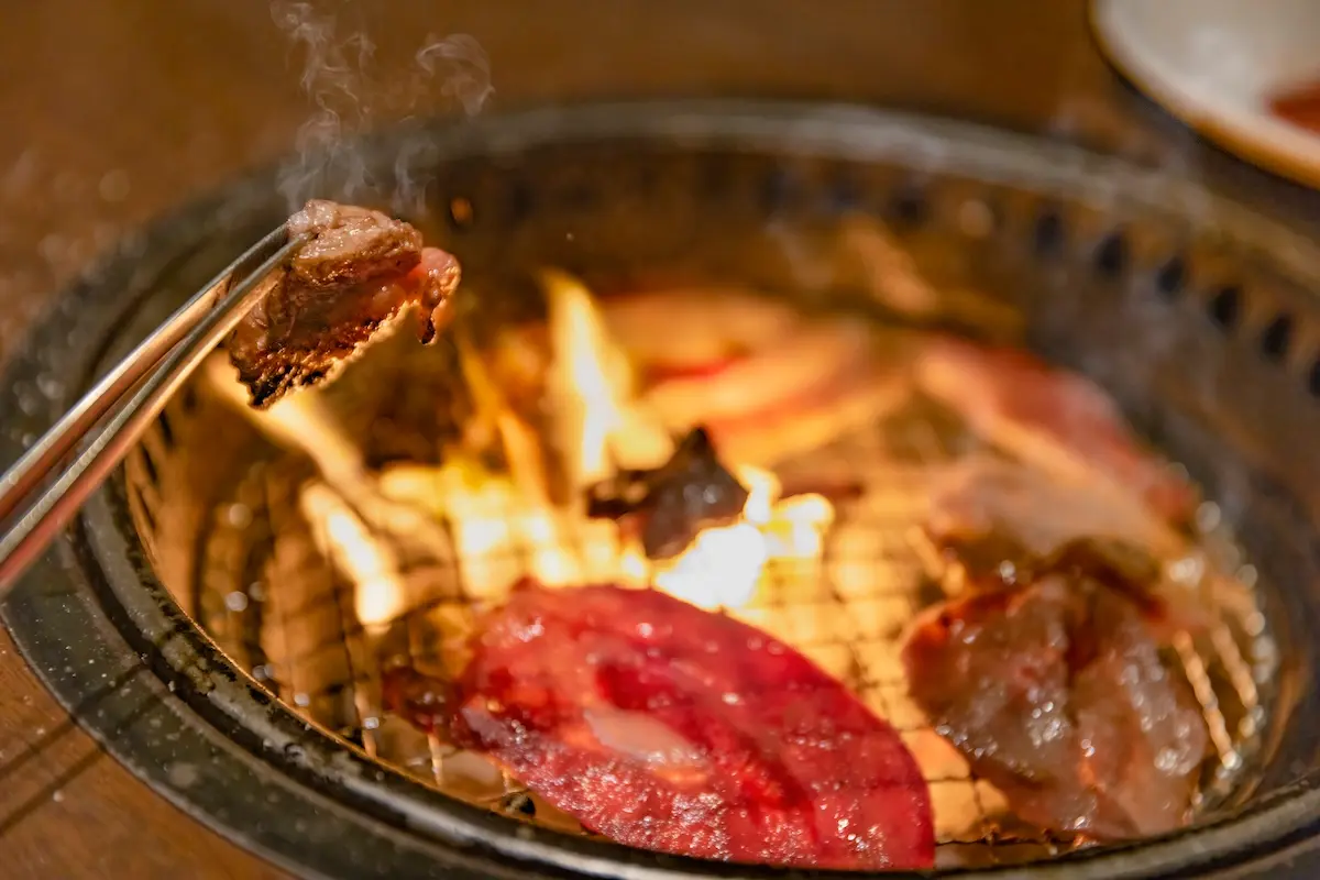 焼肉屋のM&A動向を解説！譲渡・譲受別のメリット・デメリットや事例も紹介