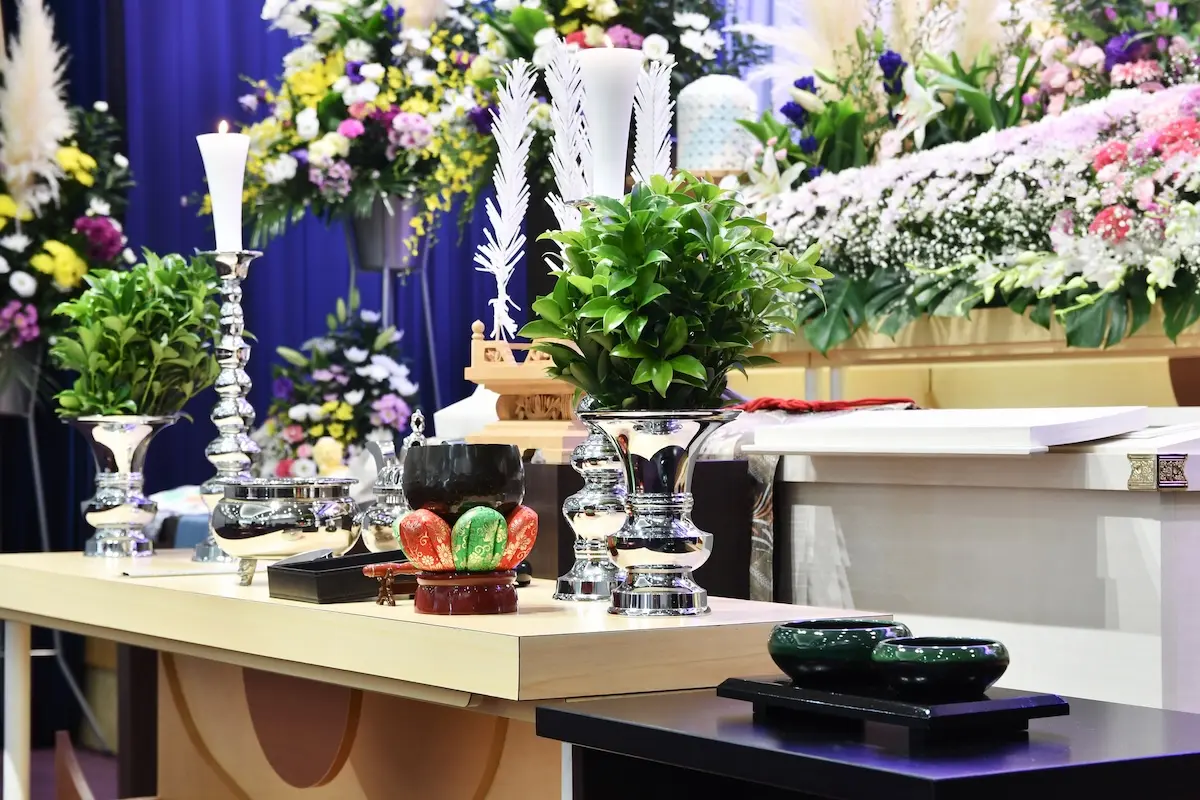 葬儀業界のM&Aとは？市場状況や動向、メリットや注意点を解説