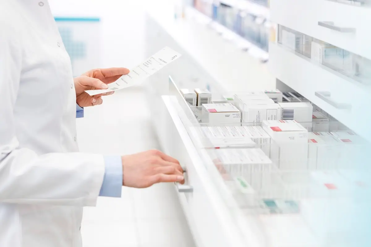 調剤薬局の事業承継・M&Aとは？相場や手続きの流れ、失敗しないためのポイント