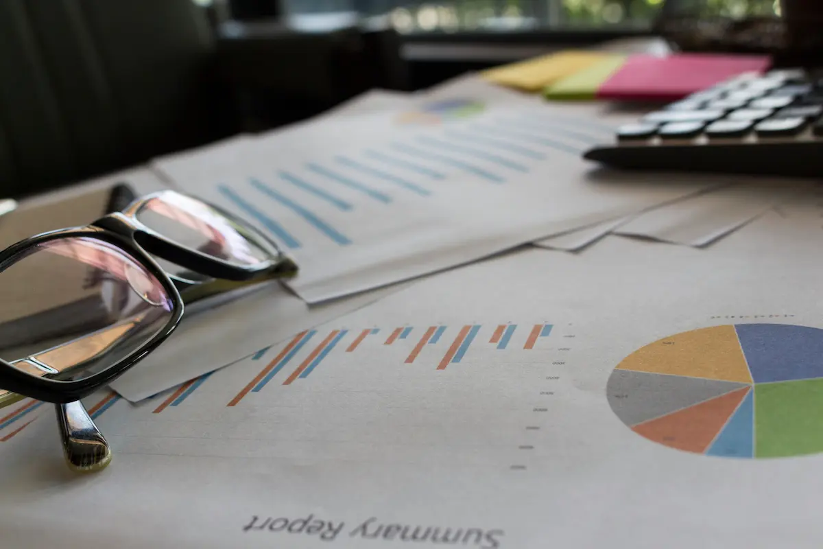 適格合併とは？メリットや要件、繰越欠損金を全額引き継げるケースを解説