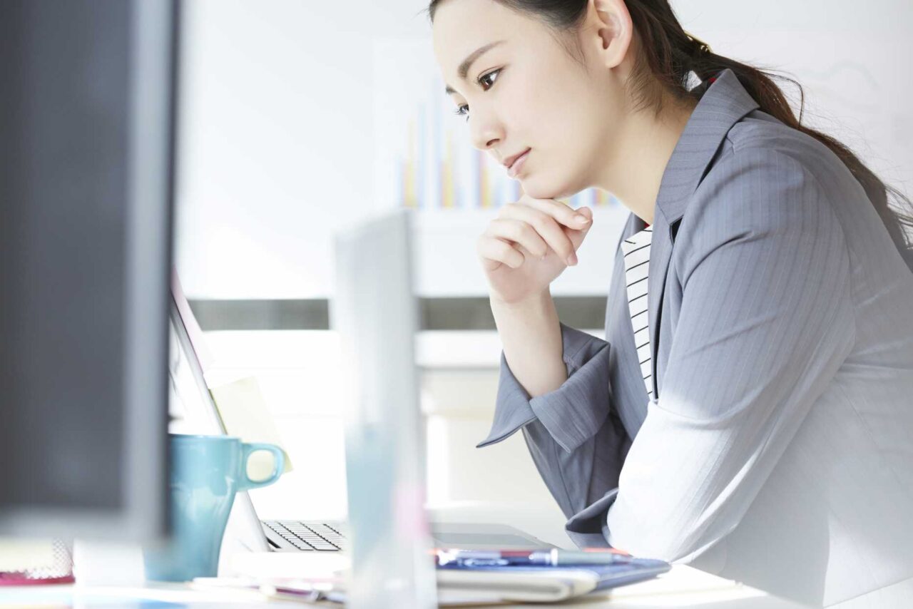 吸収合併では契約が承継される