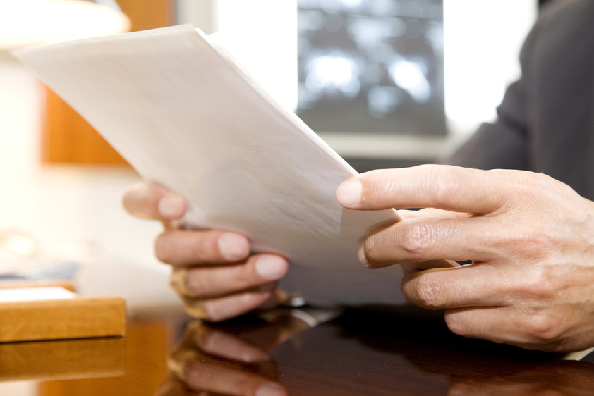 倒産件数は減少傾向