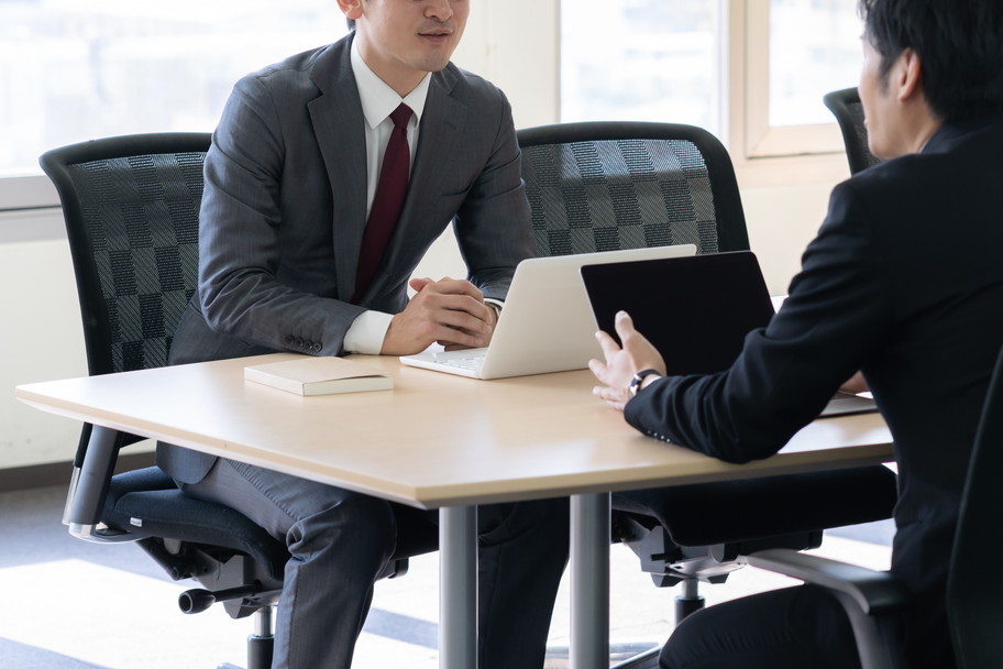 財務・税務の専門的な知識が必要