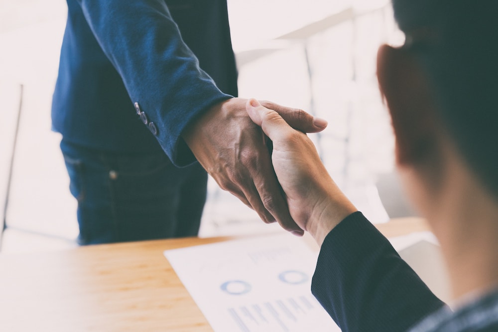 会社の買収とは？会社売買において買収の弊害になるポイントと注意点