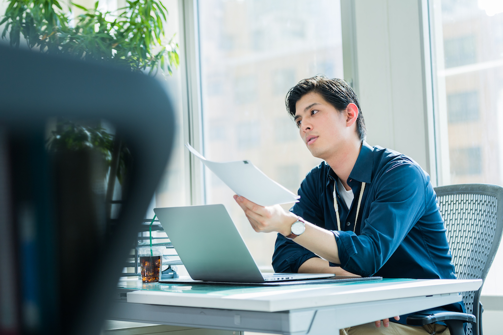 事業譲渡と株式譲渡の違いとは？メリット・デメリットとM&Aの手法として判断するポイントを解説