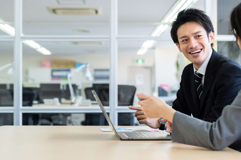 M&Aが株価へ与える影響は？譲受企業・譲渡企業それぞれのケースを紹介