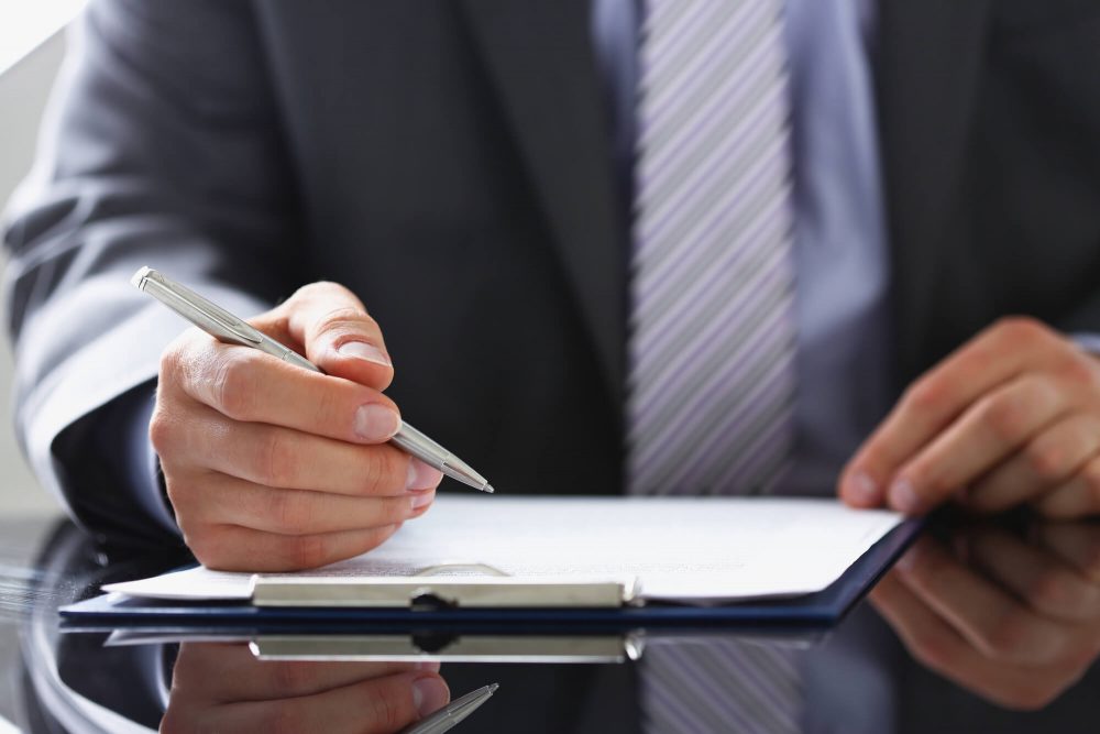 合併時に発生するのれんとは?償却や減損処理、計上される項目について解説