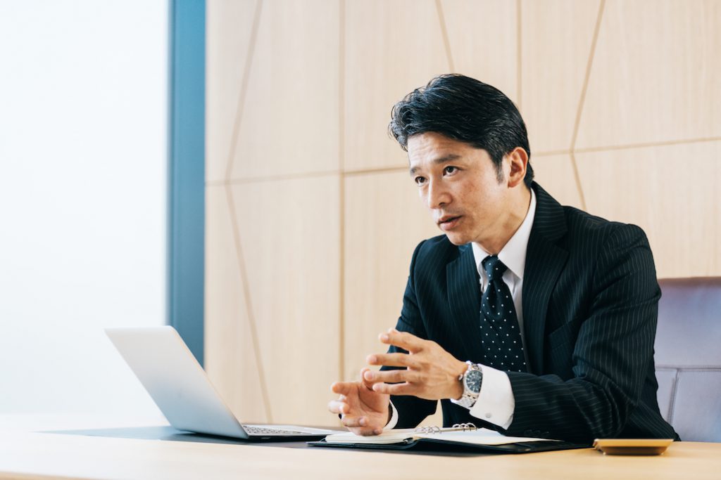 合併の公告を行うタイミングと手続きの流れとは？通知の省略の可否や官報の公告費用についても解説